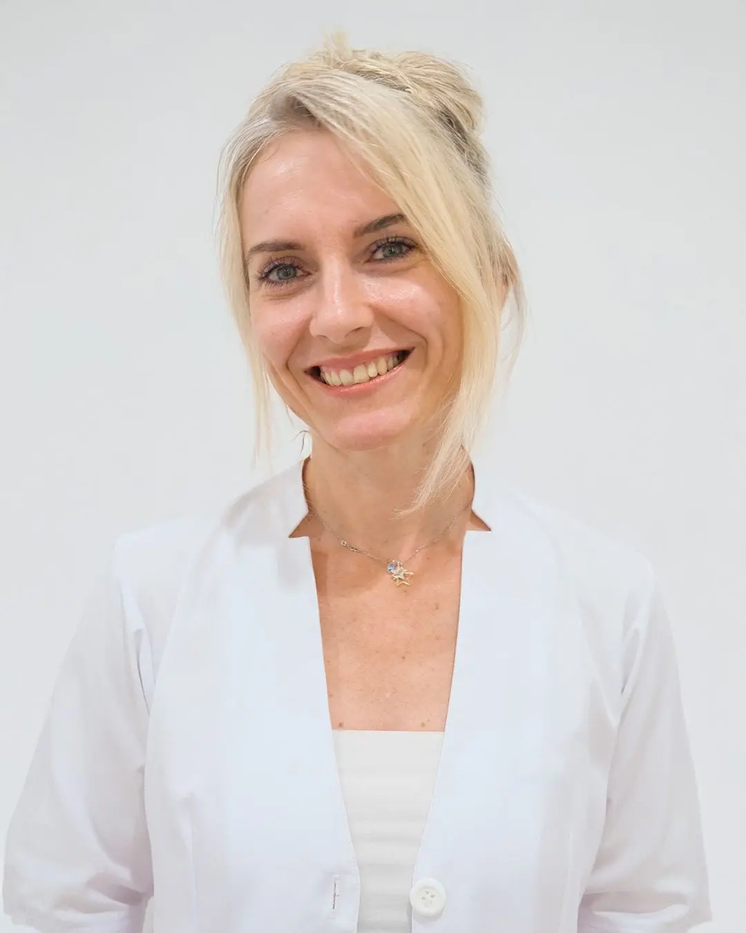 Dora Atakul